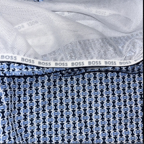 HUGO BOSS Men Vibe W/Unique Intricate Pattern Quick Dry Mesh Lining Swim Trunks - Picture 7 of 16